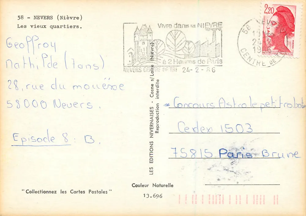 Nevers (Nièvre) — Os velhos bairros — Les Éditions Nivernaises, n° 13.696 - Verso