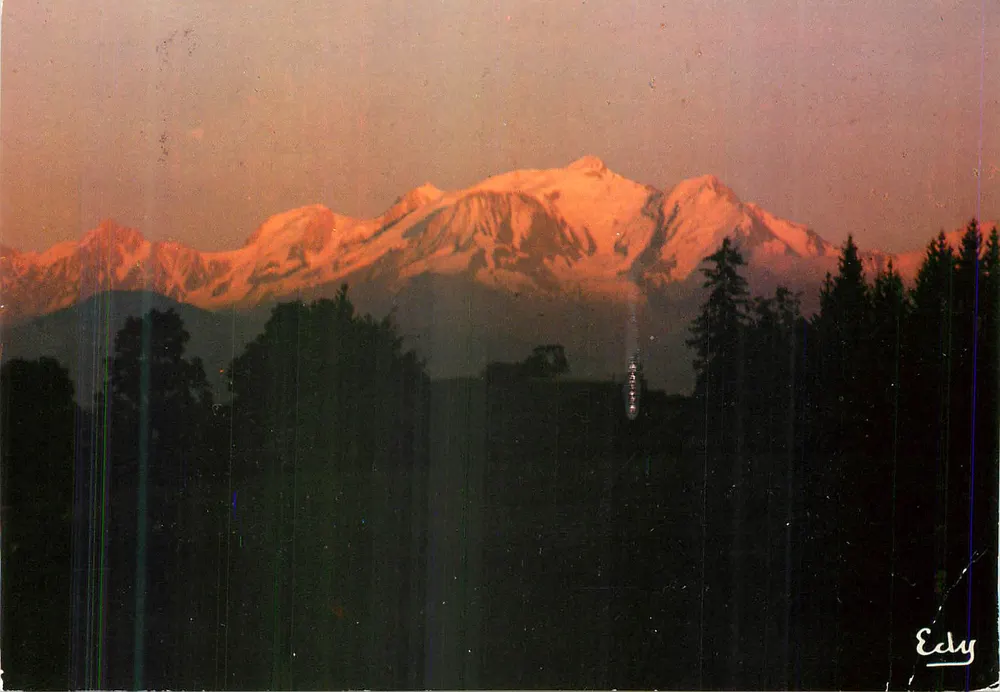 Chaîne du Mont Blanc — Crépuscule — Éditeur Edy - Voorkant