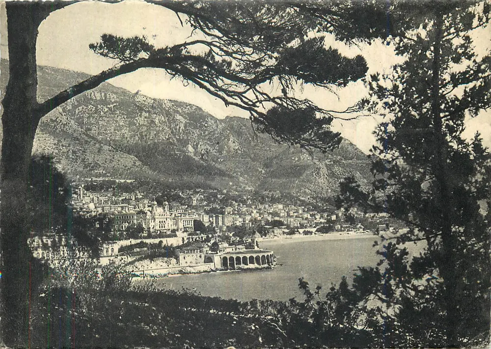 Monte-Carlo — vue des Jardins de Monaco — Helios-Géantes - Recto