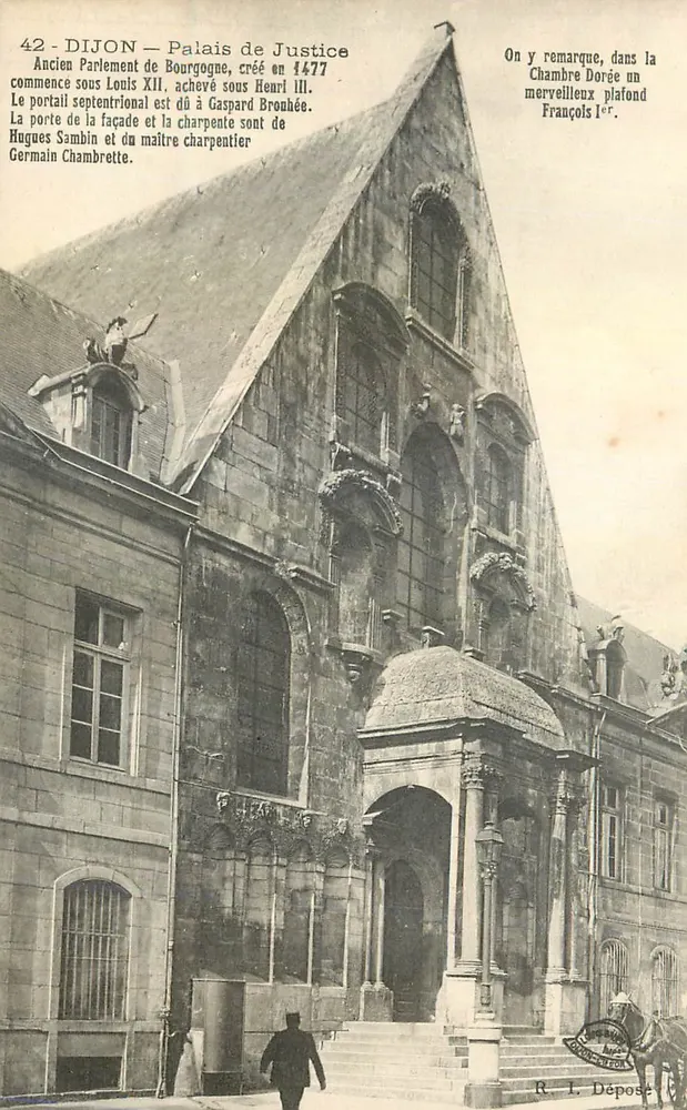 Dijon — Palais de Justice — Ancien Parlement de Bourgogne, erstellt 1477 - Vorderseite
