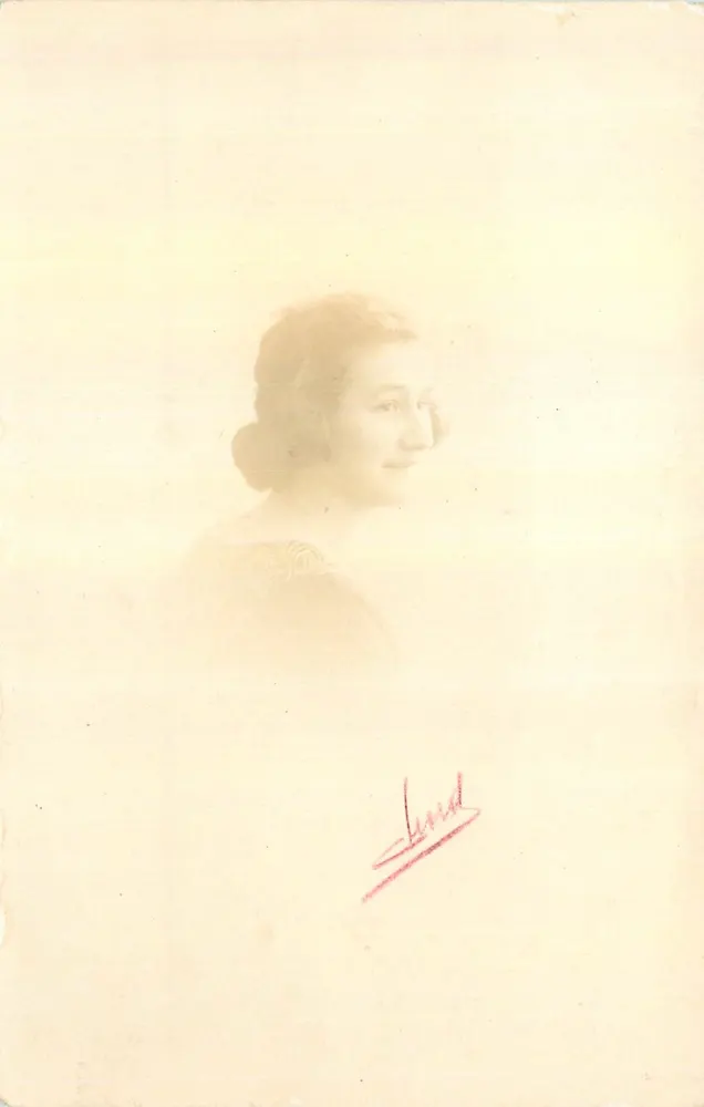 Portrait de femme — signature 'Lund' — éditeur inconnu - Recto