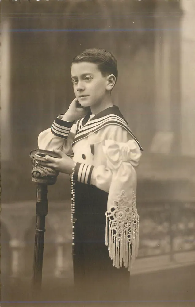 Jongen in mariniersuniform — Foto d'Arte — A. ALBERTI, 74, Avenue d'Orléans, PARIS - Voorkant