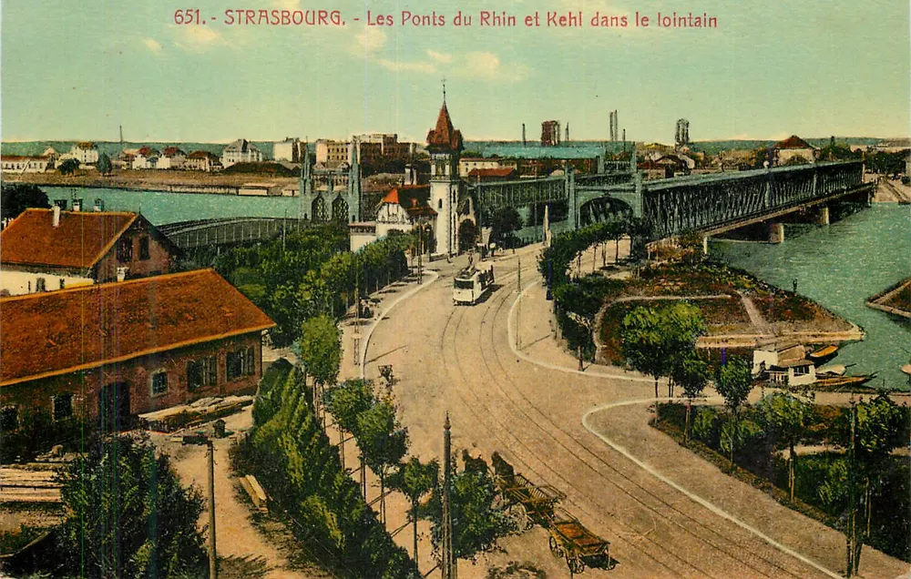 Strasbourg - Les Ponts du Rhin et Kehl dans le lointain — éditeur Bergeret, n° 651 - Recto