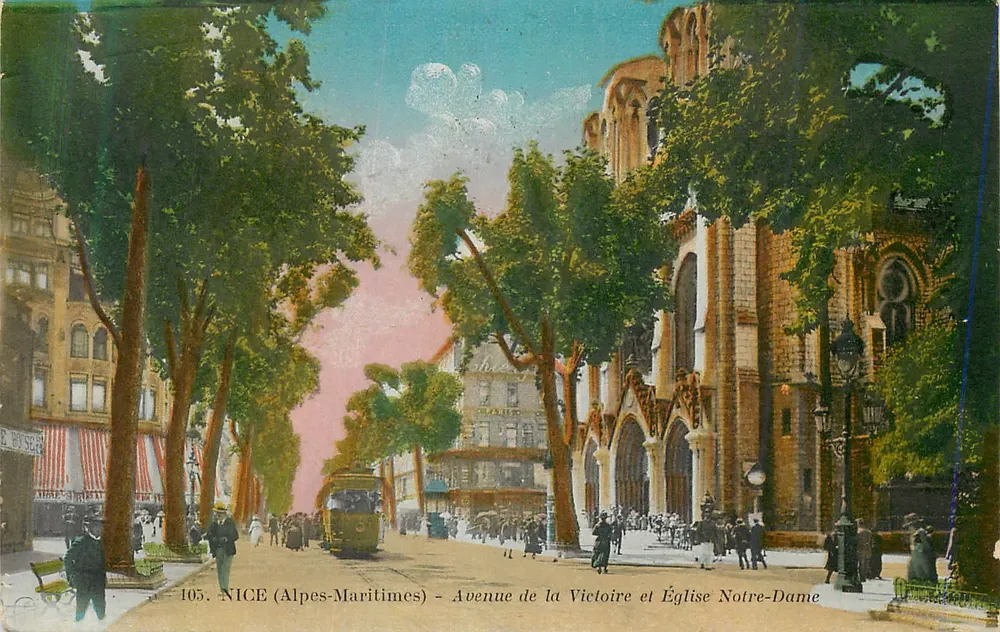 NICE (Alpes-Maritimes) - Avenida da Vitória e Igreja Nossa Senhora — B. Bysse, n°105 - Frente