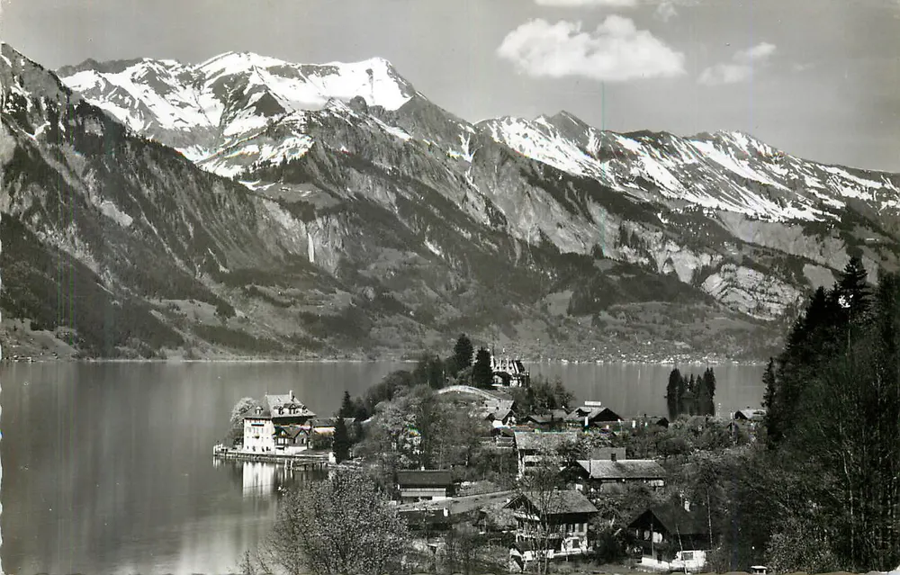 Iseltwald — vista do lago e das montanhas nevadas — Verlag Walter Schild, Interlaken, n° 1544 - Frente