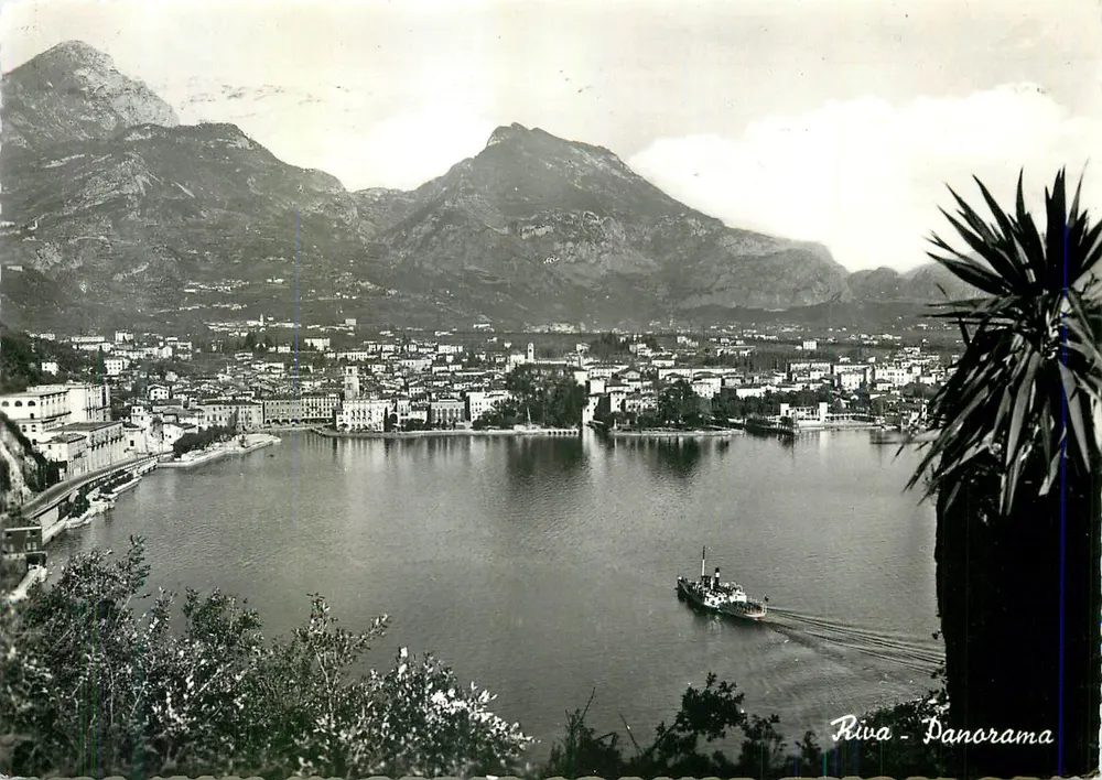 Riva del Garda — panorama — Ed. e neg. F.lli Biatel - Riva del Garda - Frente