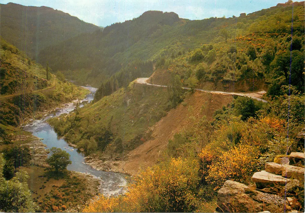 A Valle do Eyrieux — Ardèche — Edições Cellard Bron - Frente