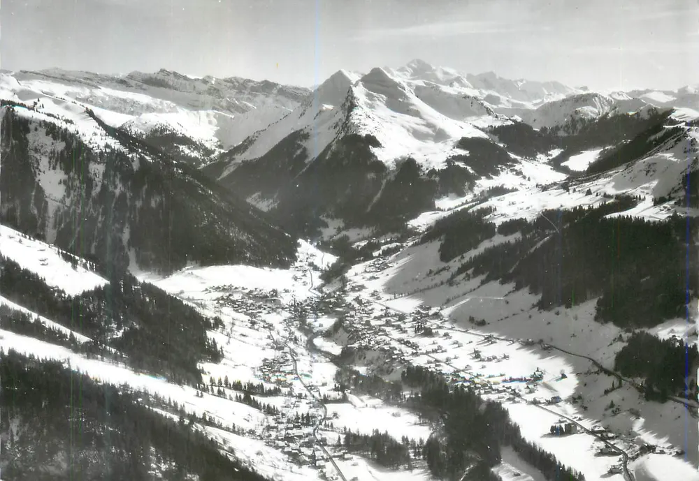Morzine (Haute-Savoie) — vista nevada — Edições J. Cellard, Bron - Frente