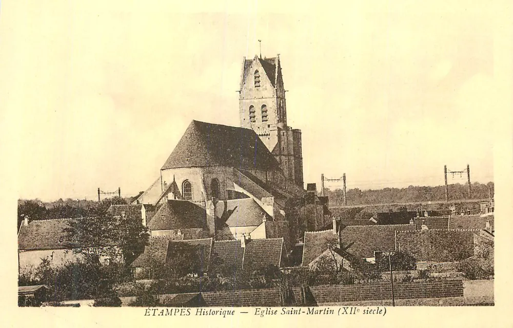 Historisches Étampes — Kirche Saint-Martin (12. Jahrhundert) - Vorderseite