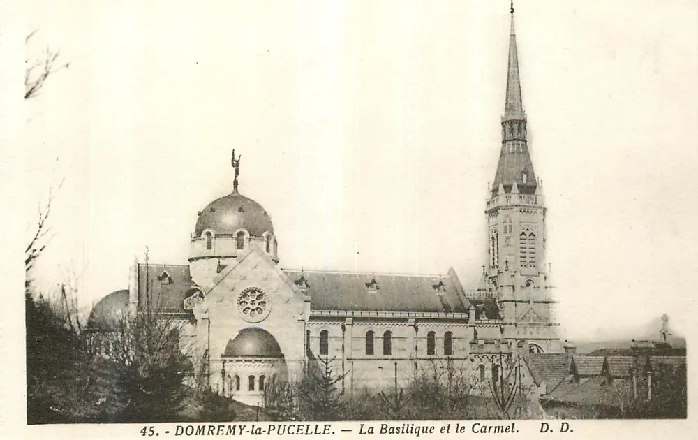 Domrémy-la-Pucelle — La Basilique et le Carmel — D. D. - Recto