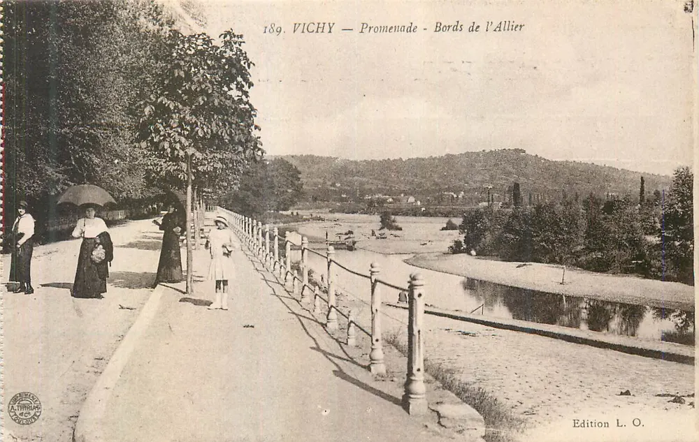 Vichy — Promenade - Rijzijde van de Allier — Uitgave L. O. - Voorkant