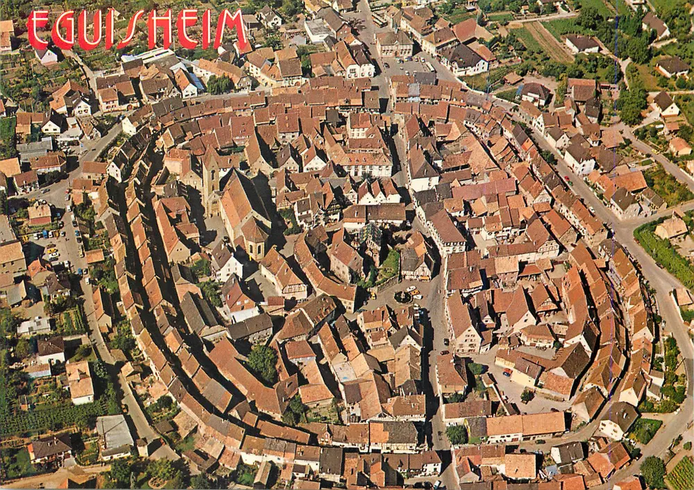 Eguisheim — vue aérienne — Les Editions RIBO - Recto