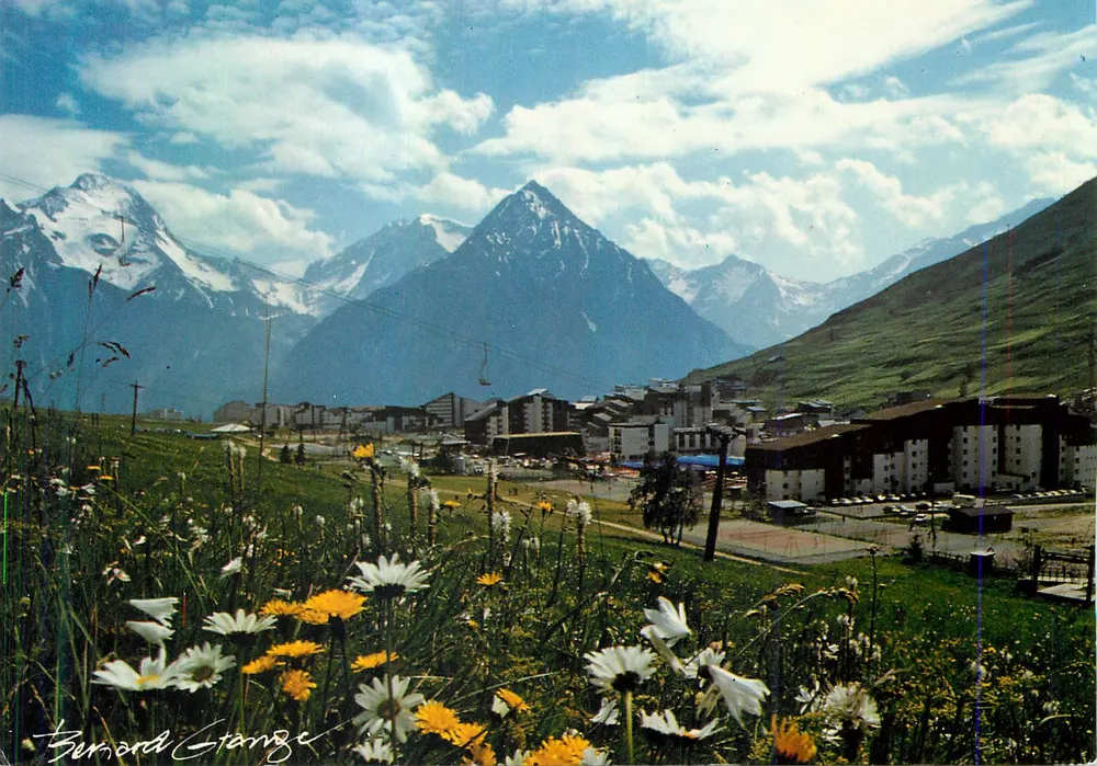 Bernard Grange — Aime en Tarentaise — Editions EXPO - PHOTO - Frente