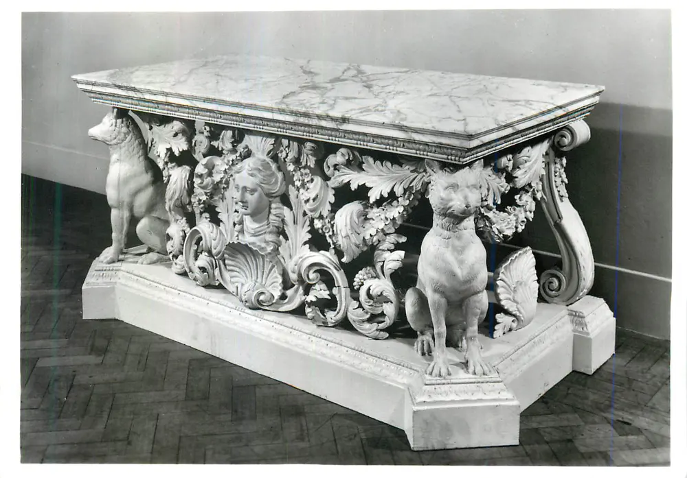 Ornamentale Seitenplatte — Barockstil — Victoria and Albert Museum - Vorderseite