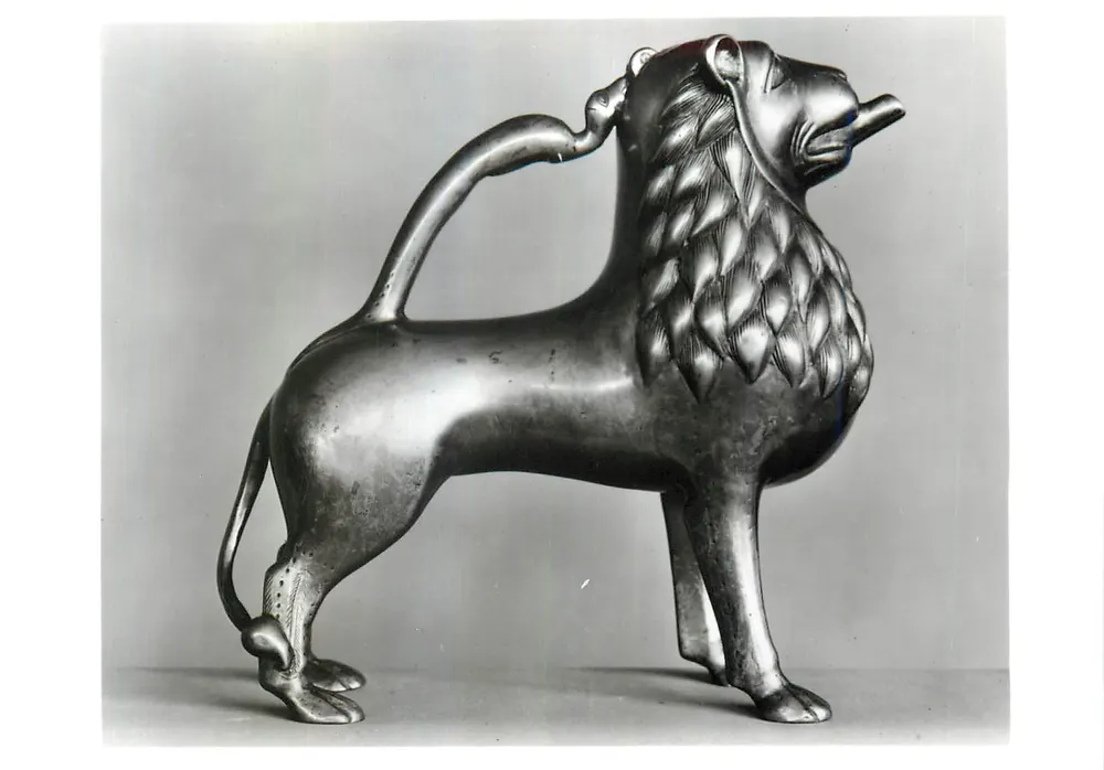 Aquamanile en bronze — Allemagne, 15e ou 16e siècle — Victoria and Albert Museum - Recto