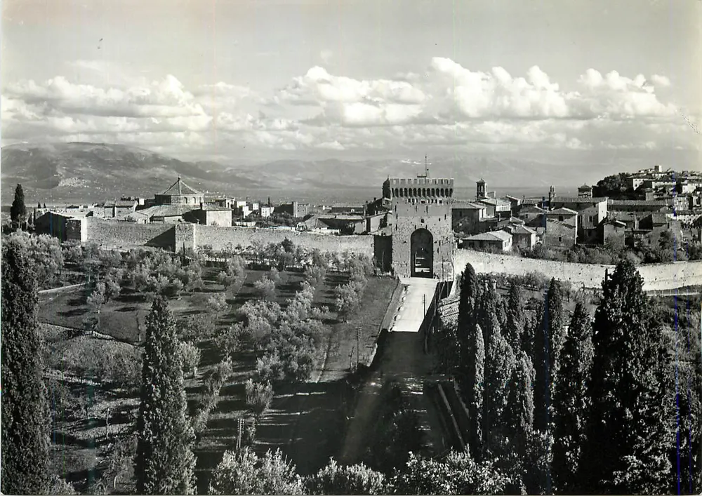 Perugia — Porta S. Angelo — Ed. D.A.C.A. - Assisi, n° 142 - Frente