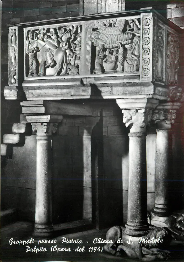Pulpit der Kirche S. Michele in Groppoli bei Pistoia — Werk von 1194 - Vorderseite