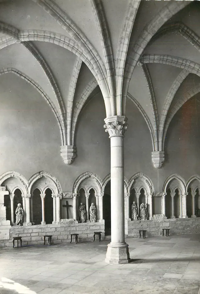 Reims (Marne) — Abadia Saint-Rémi, Sala Capitular (século 12) — Éditions R. Gallois, Rueil-Malmaison - Frente