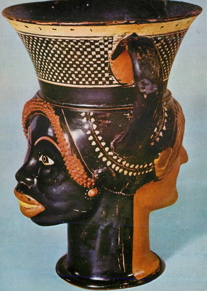 Kantharos atico configurato — Século V a.C. — Coleção Castellani, Museu Nacional de Villa Giulia, Roma — N° 558 - Frente