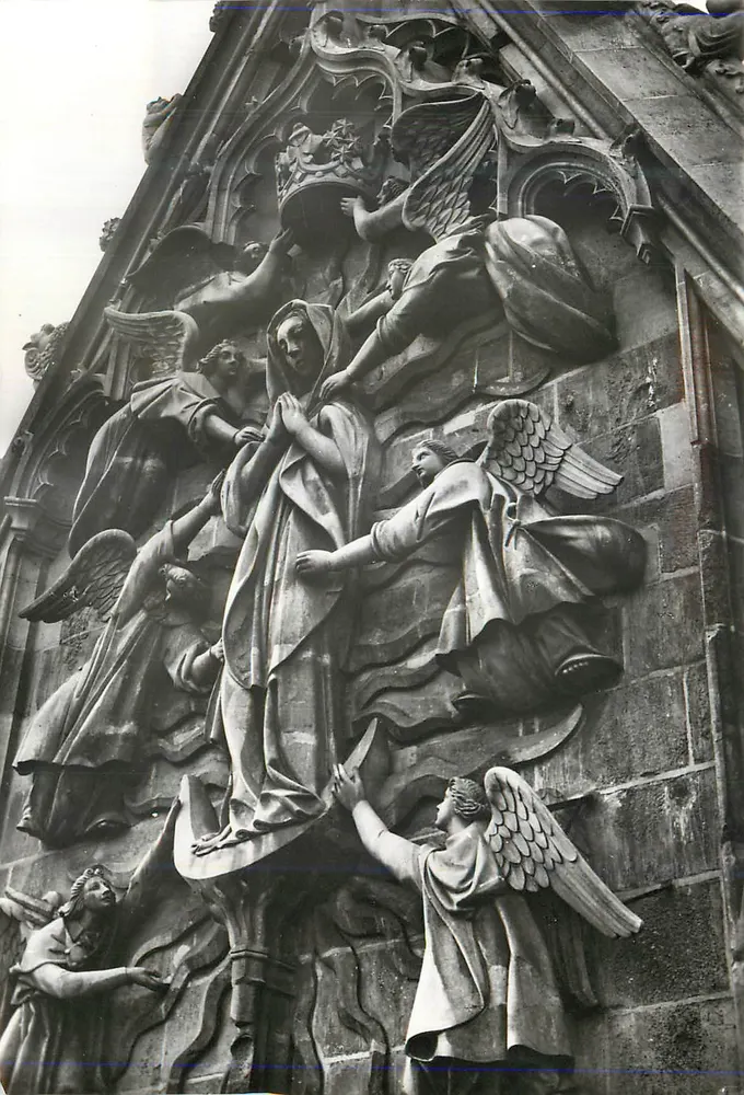 Reims (Marne) — Die Kathedrale Notre-Dame (13. Jahrhundert) — Croisillon Sud, Die Verherrlichung — Service Commercial Grand Palais Alexandre III - Paris - Vorderseite