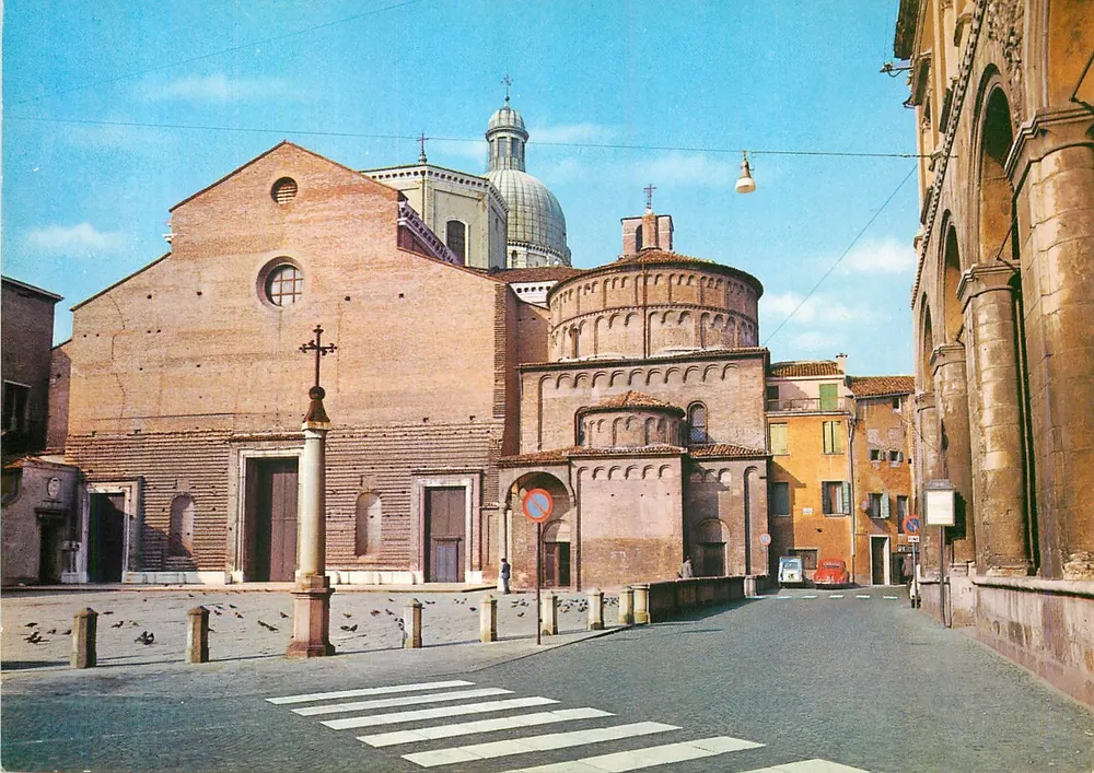 Padova — O Duomo — editor 'Società Editrice' n°9 - Frente