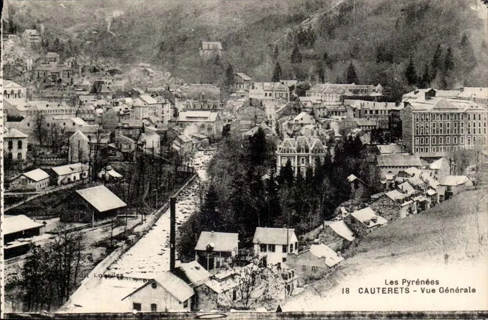 Cauterets — Vista Geral — Os Pirineus, n°18 - Frente