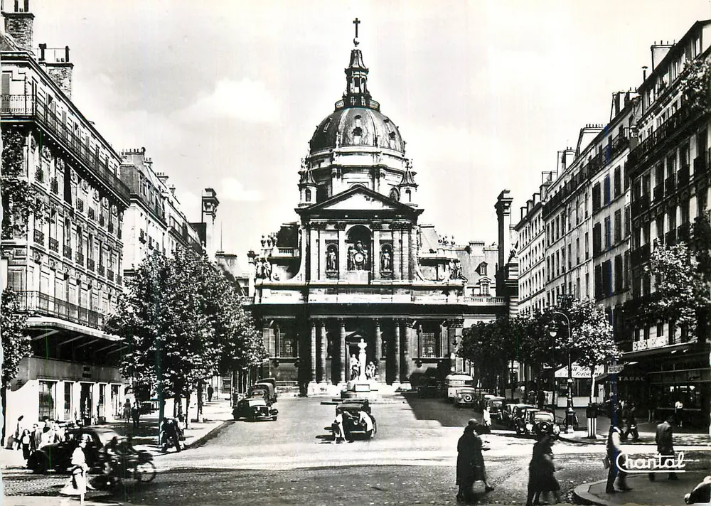 Place des Victoires — Igreja da Madeleine — editor Chantal - Frente