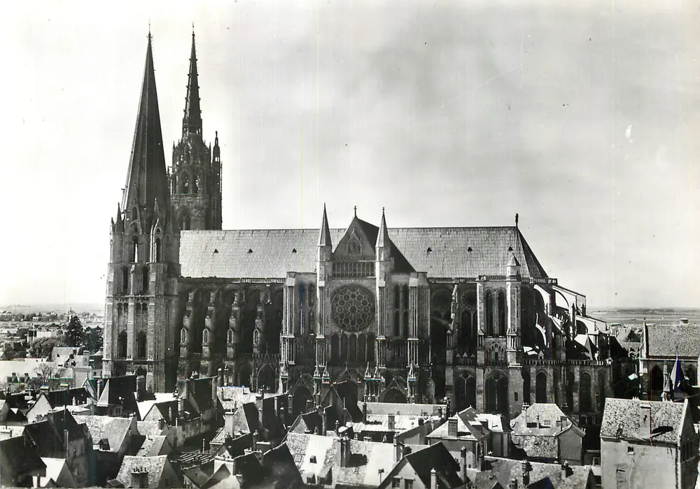 Catedral de Notre-Dame de Chartres — vista panorâmica — editor desconhecido, número de série ilegível - Frente