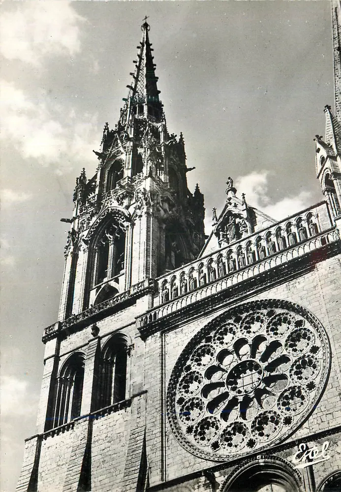 Cathédrale Notre-Dame de Reims — vue de la façade et de la rosace — Éditeur Éd. Écol - Recto