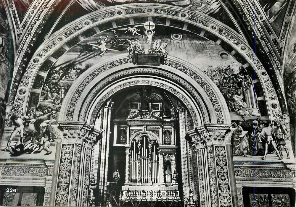 Intérieur de la cathédrale de Sienne — détails architecturaux et fresques — éditeur inconnu, n° 236 - Recto