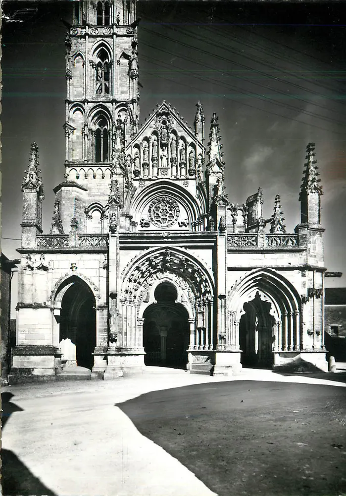 Catedral Notre-Dame de Rodez — fachada gótica — editor desconhecido, número de série ilegível - Frente