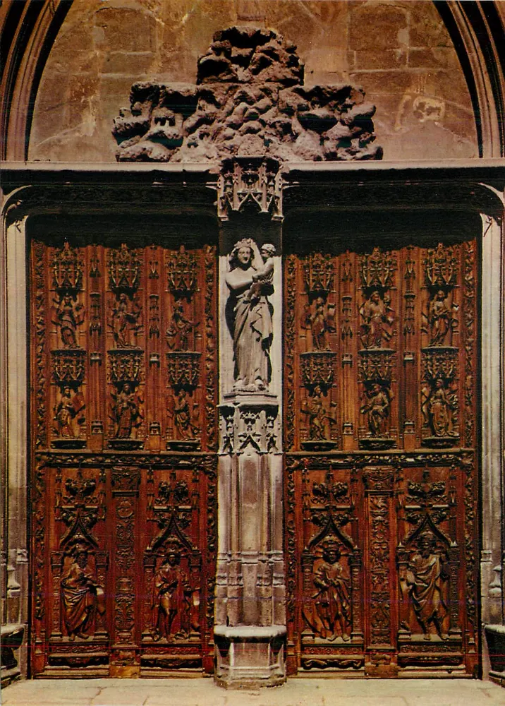 Geschnitzte Tür der Kathedrale — Details der zentralen Statue — unbekannter Verleger - Vorderseite