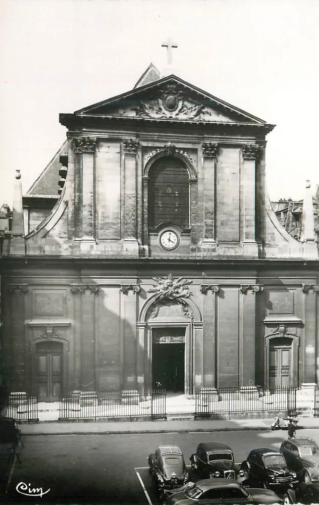 Igreja de São Pedro de Montmartre — Paris — Cim - Frente