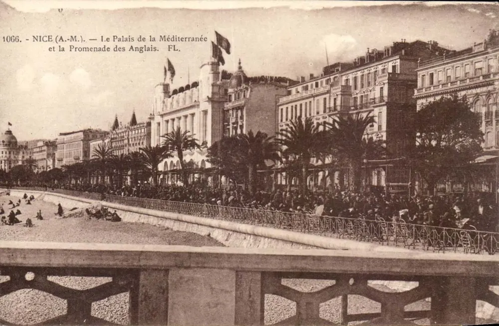 Nice (A.-M.) — Ansicht des Palastes der Mittelmeeres und der Promenade des Anglais. FL. — Nr. 1066 - Vorderseite