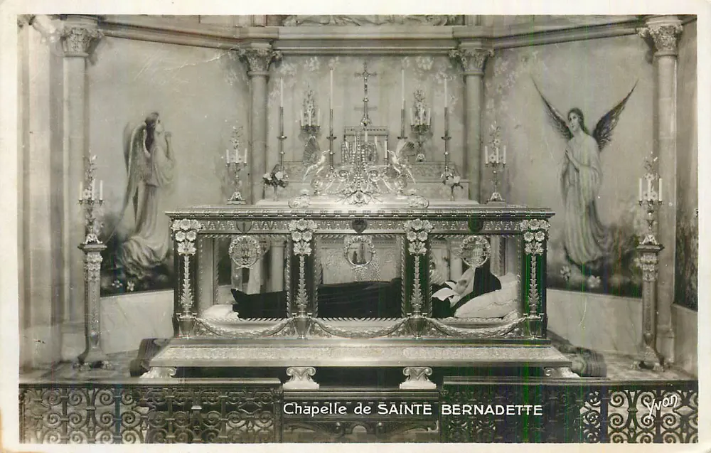 Capela de Santa Bernadette — Sion - Frente