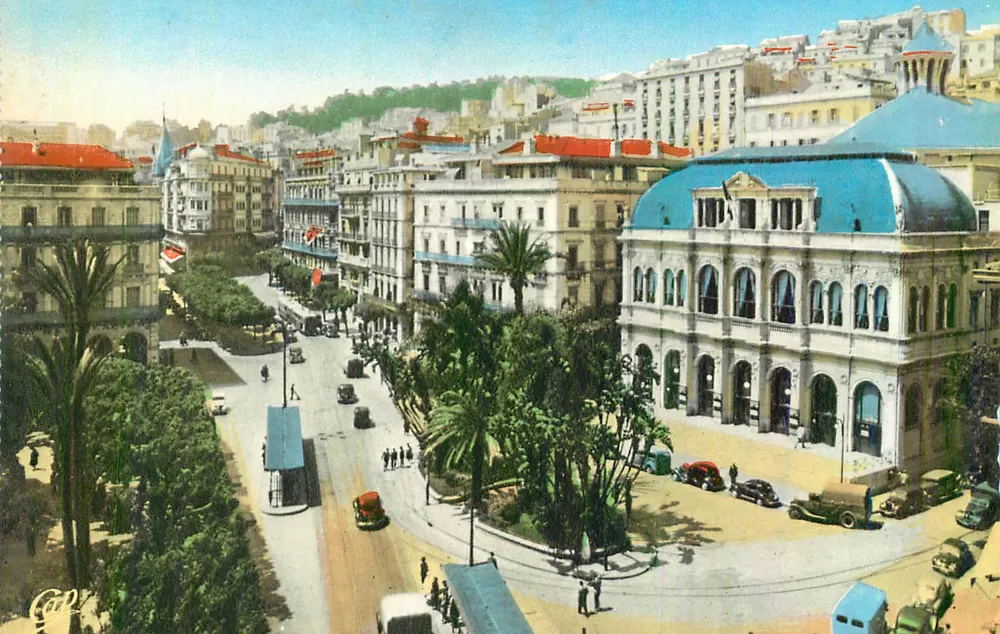Ansicht der Place de la République in Tanger — Verlag C. P. M. Nr. 247 - Vorderseite