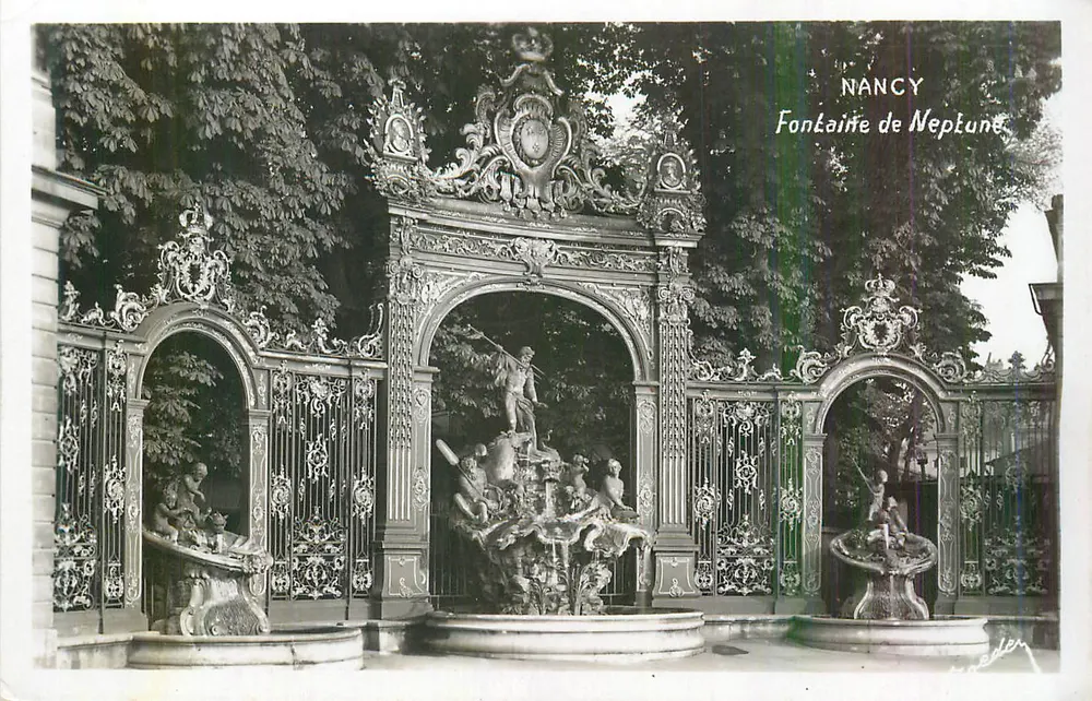 NANCY — Fontaine de Neptune — editor 'Nieder' número de série ilegível - Frente