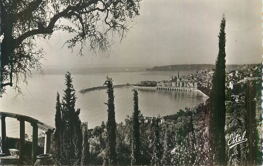 Visão da baía de Villefranche-sur-Mer — Estel - Frente