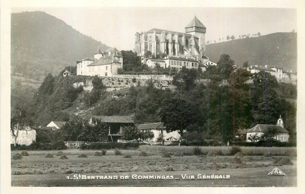 Saint-Bertrand-de-Comminges — Vista Geral — Editor A.A. - Frente