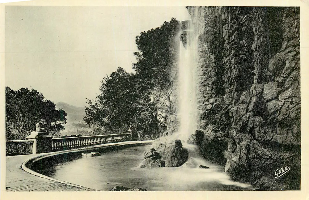 Cachoeira — Gilbita - Frente