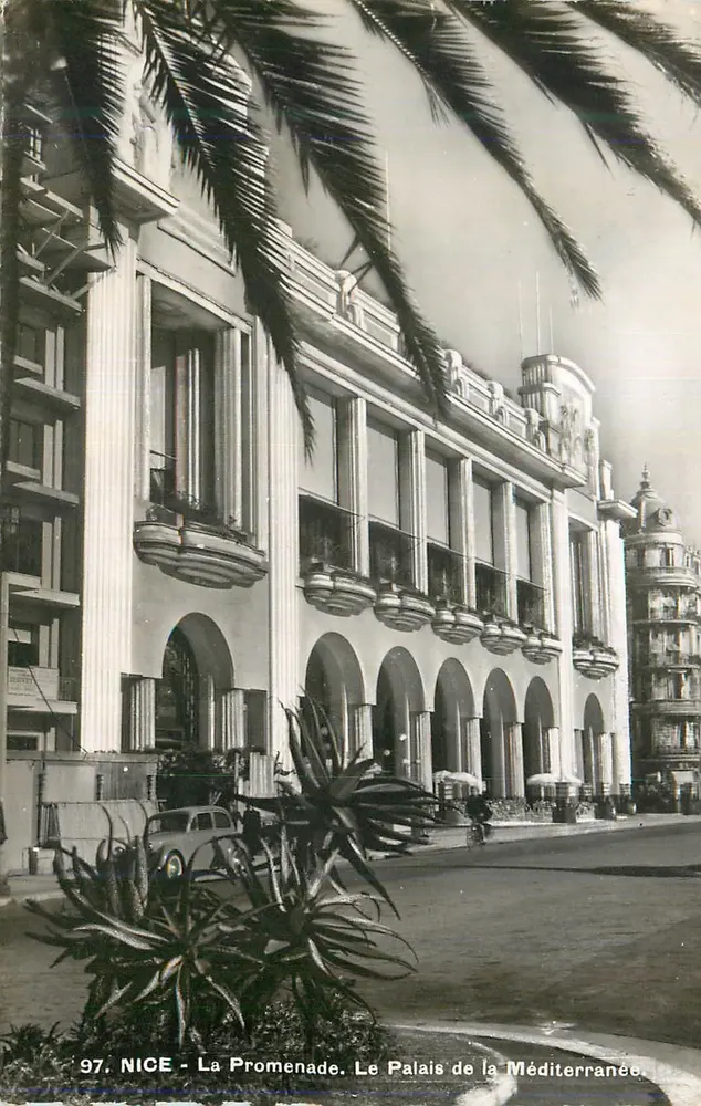 Nice - A Promenade. O Palácio da Mediterrâneo — editor desconhecido, n° 97 - Frente