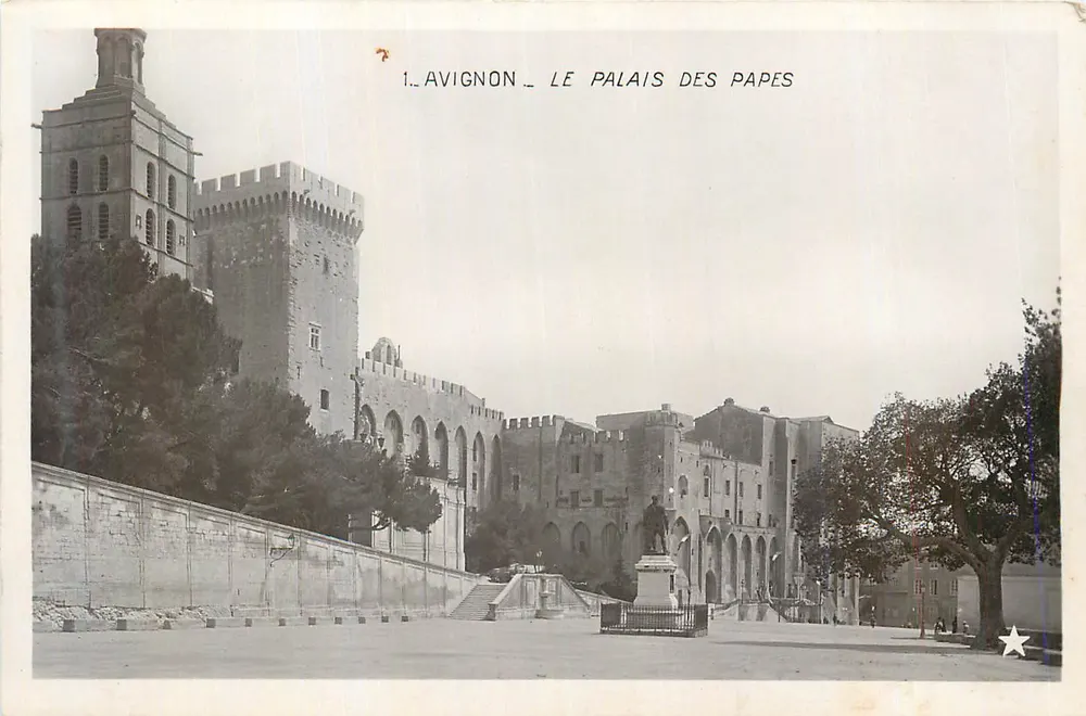Avignon — O Palácio dos Papas — editor desconhecido, n° de série 1 - Frente
