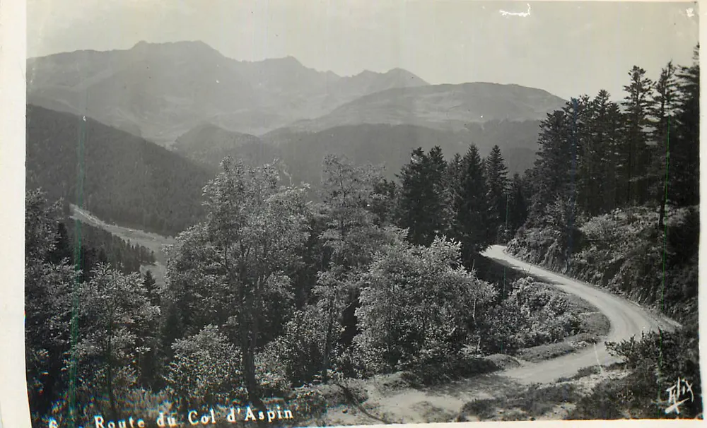 Rodovia do Col d'Aspin — vista panorâmica — editor desconhecido, número de série não visível - Frente