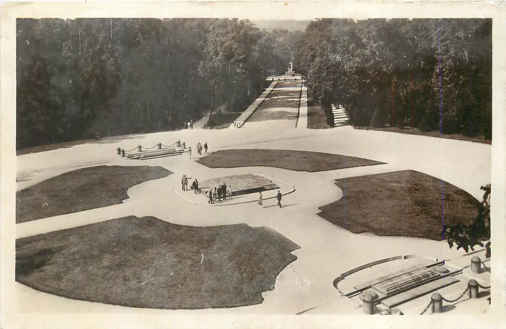 Jardim do Luxembourg — vista panorâmica — editor desconhecido - Frente