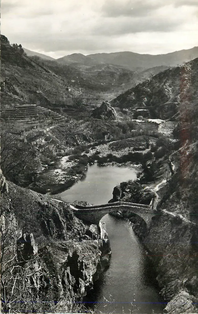 Ponte di Alcanizes — vista panoramica — editore non identificabile - Recto