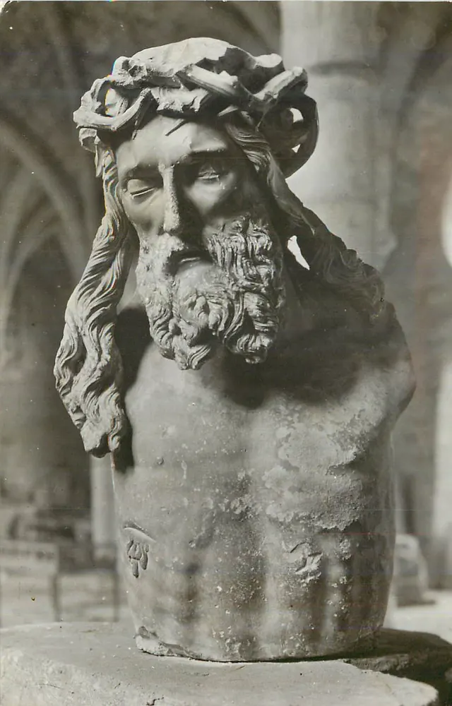 Busto de Jesus Cristo coroado de espinhos — estátua interior — editor desconhecido, número de série ilegível - Frente