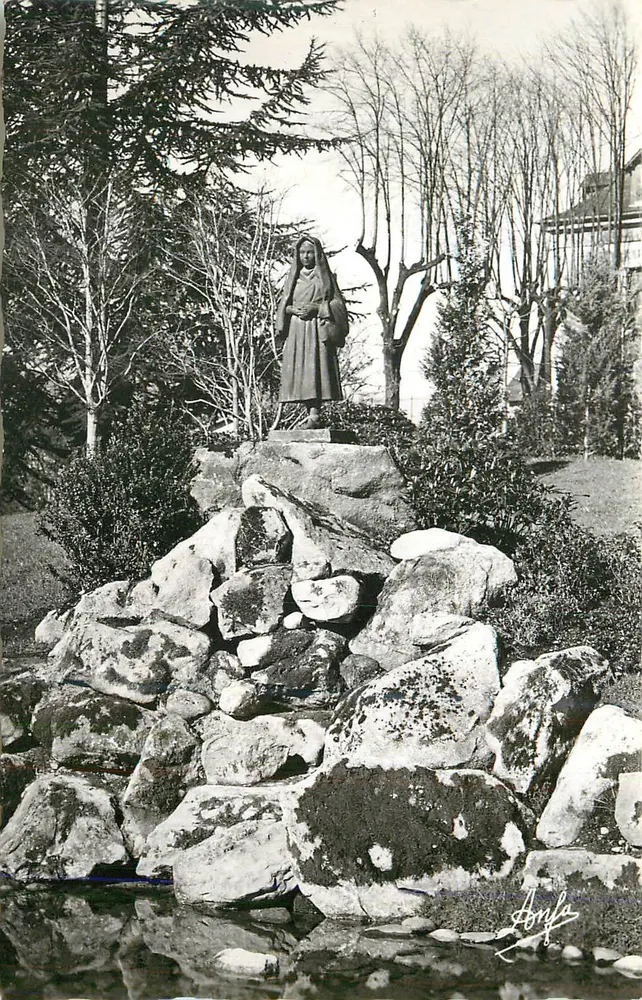 Statue der Jungfrau Maria — Anfa — Verlag Anfa, Seriennummer nicht sichtbar - Vorderseite