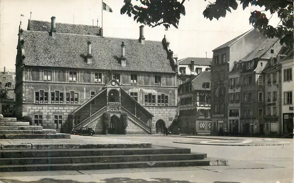 Hôtel de Ville de Colmar — Ansicht der Place — Verlag unbekannt - Vorderseite
