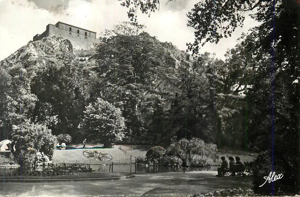 Schloss La Roche — Panoramablick — Alea - Vorderseite