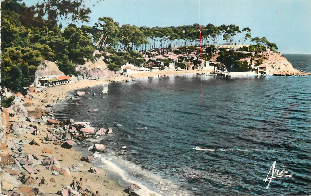 Praia da Garoupe — vista costeira — editor Ariz, número de série não visível - Frente